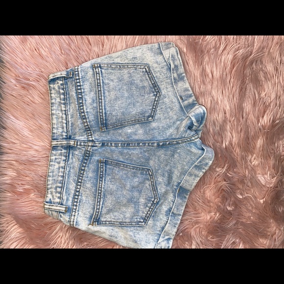 Mom shorts - Picture 3 of 3